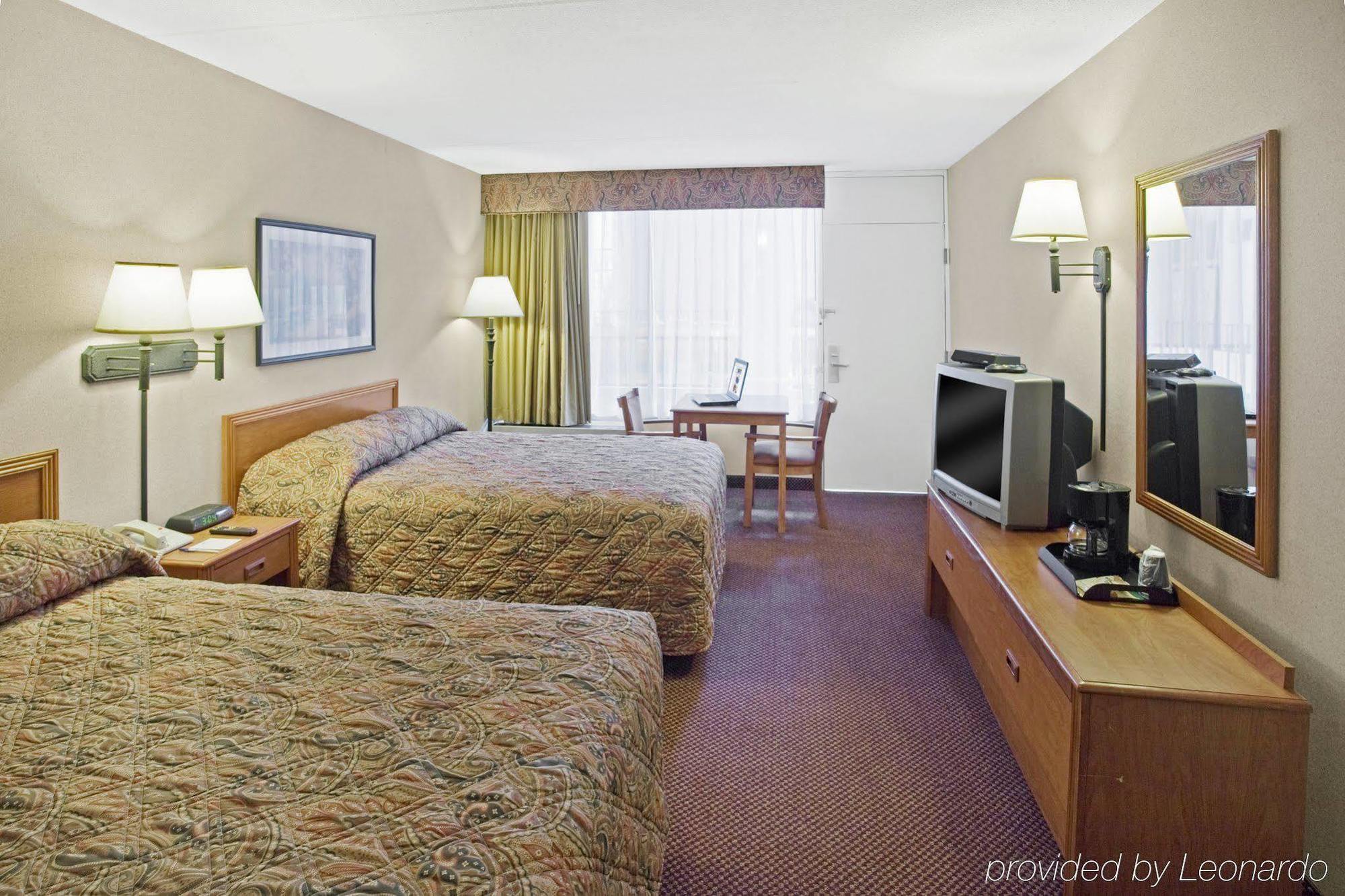 Americas Best Value Inn-Saginaw South Extérieur photo